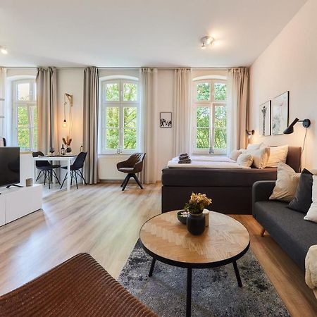 Studio3 Zentral Und Ruhig Mit Parkplatz, 5 Min Z Bali-T Und Gop, Boxspringbett Bad Oeynhausen Esterno foto