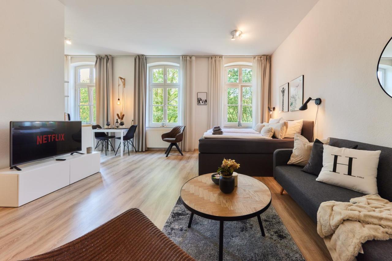 Studio3 Zentral Und Ruhig Mit Parkplatz, 5 Min Z Bali-T Und Gop, Boxspringbett Bad Oeynhausen Esterno foto