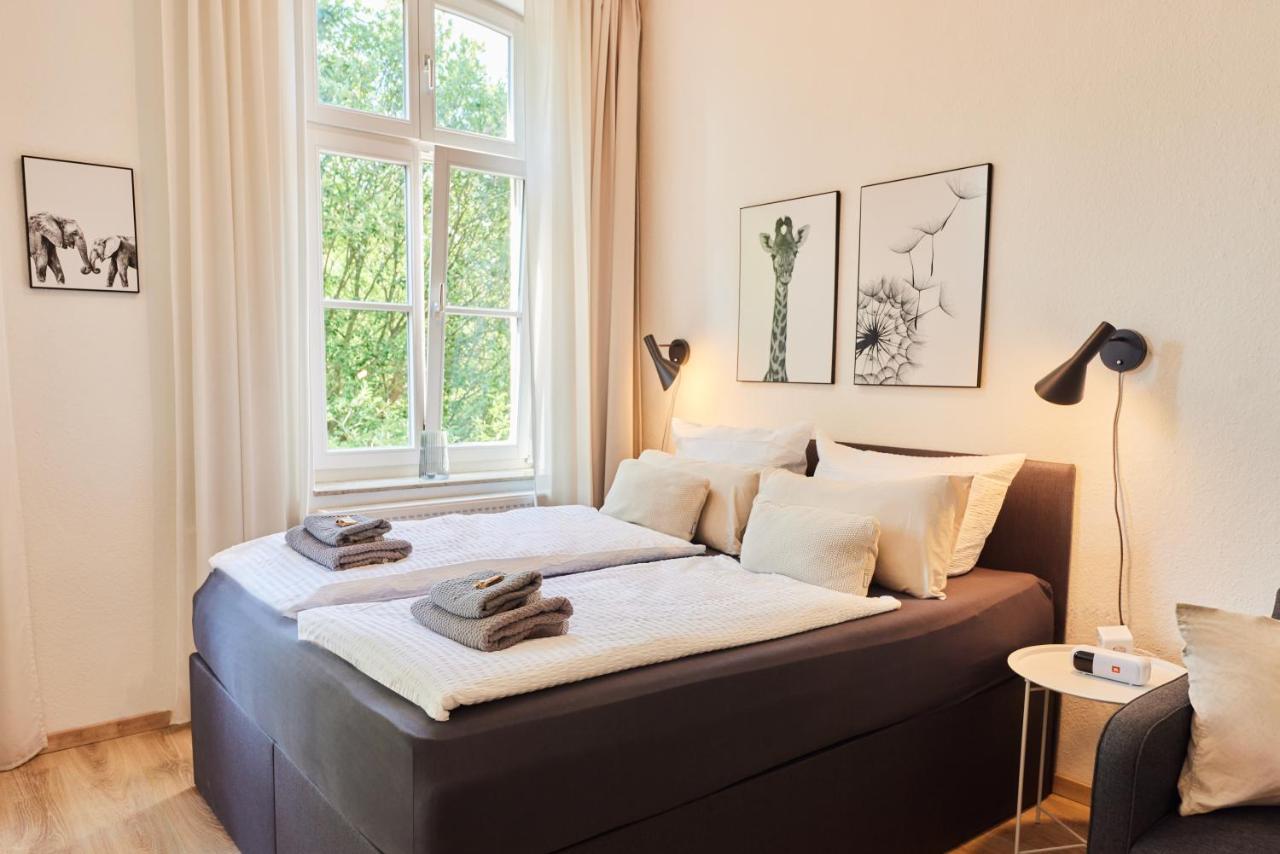 Studio3 Zentral Und Ruhig Mit Parkplatz, 5 Min Z Bali-T Und Gop, Boxspringbett Bad Oeynhausen Esterno foto