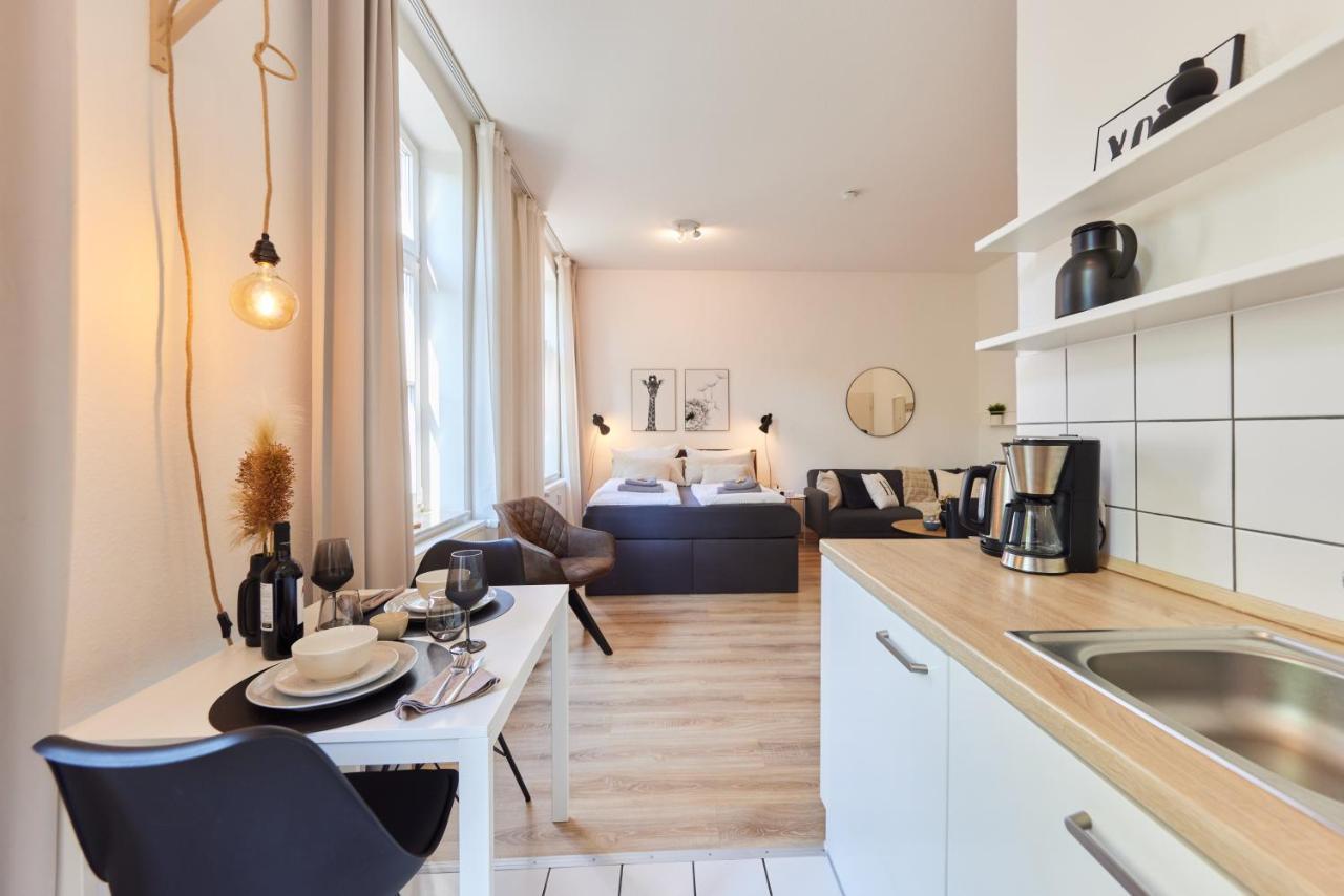 Studio3 Zentral Und Ruhig Mit Parkplatz, 5 Min Z Bali-T Und Gop, Boxspringbett Bad Oeynhausen Esterno foto